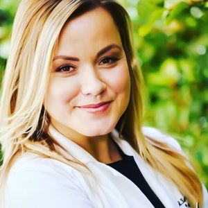 Meet your Posher, Alyson